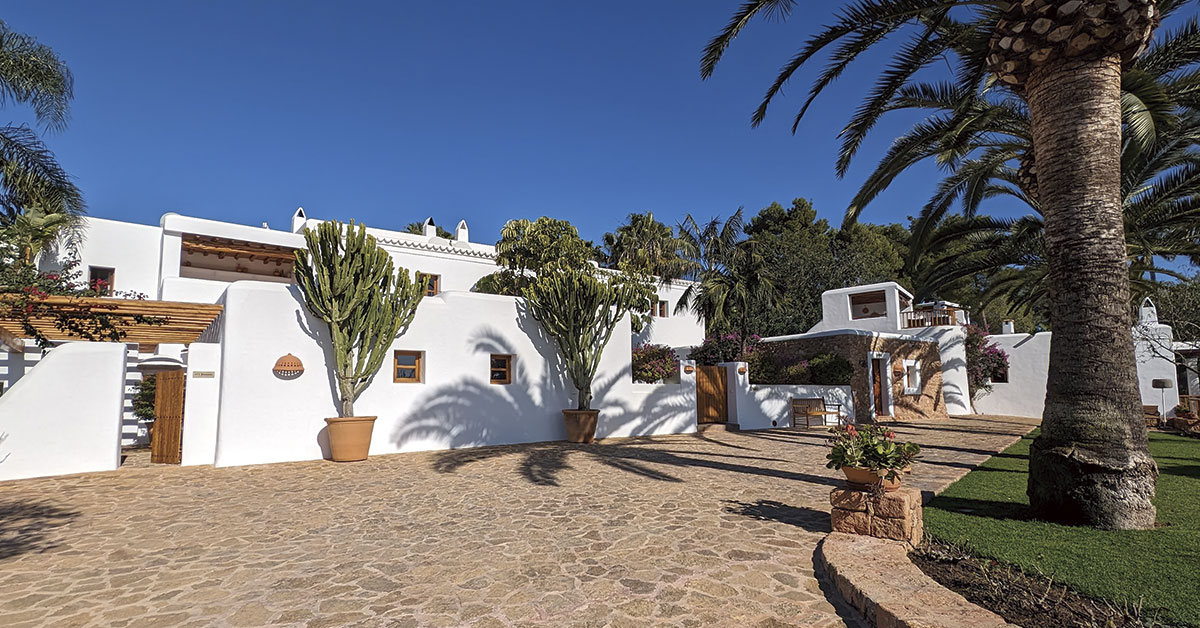 Unwind in the heart of nature at Can Curreu, your rural hotel in Ibiza