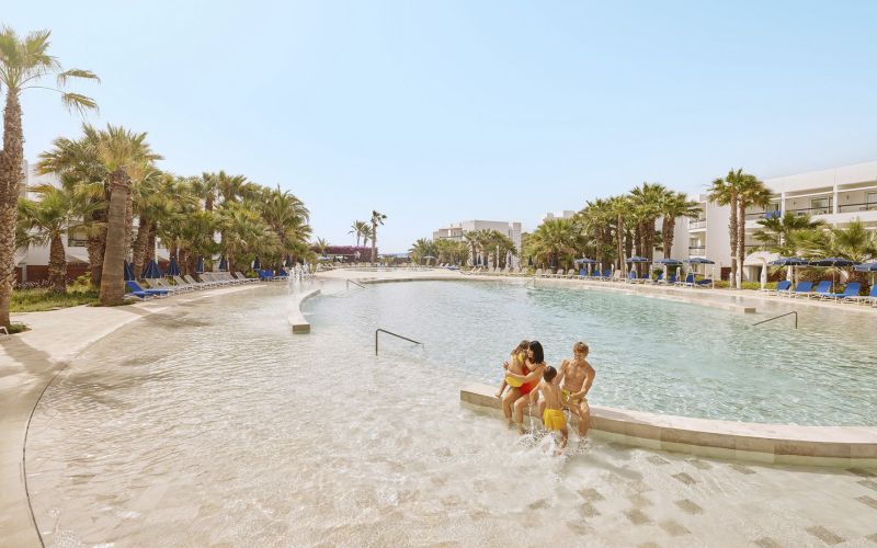 Grand Palladium Hotels & Resorts en Ibiza