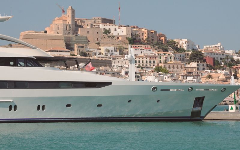 Evolution Yacht Agents