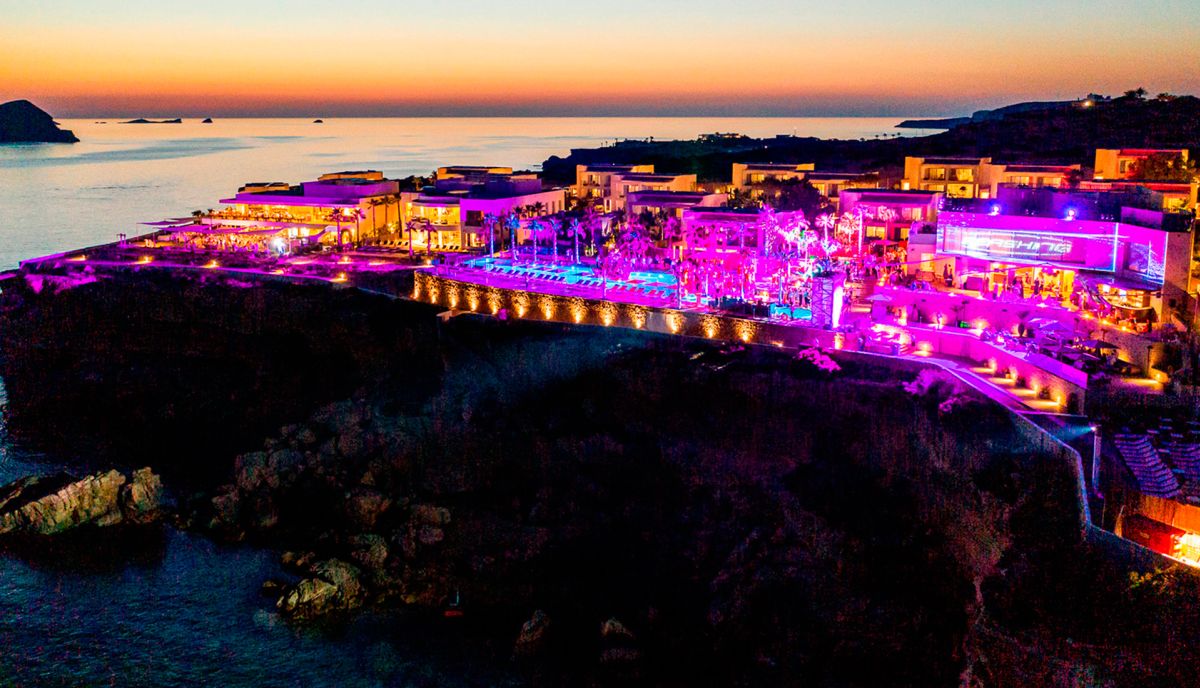 7 Pines celebra la inauguración de la Pershing Yacht Terrace