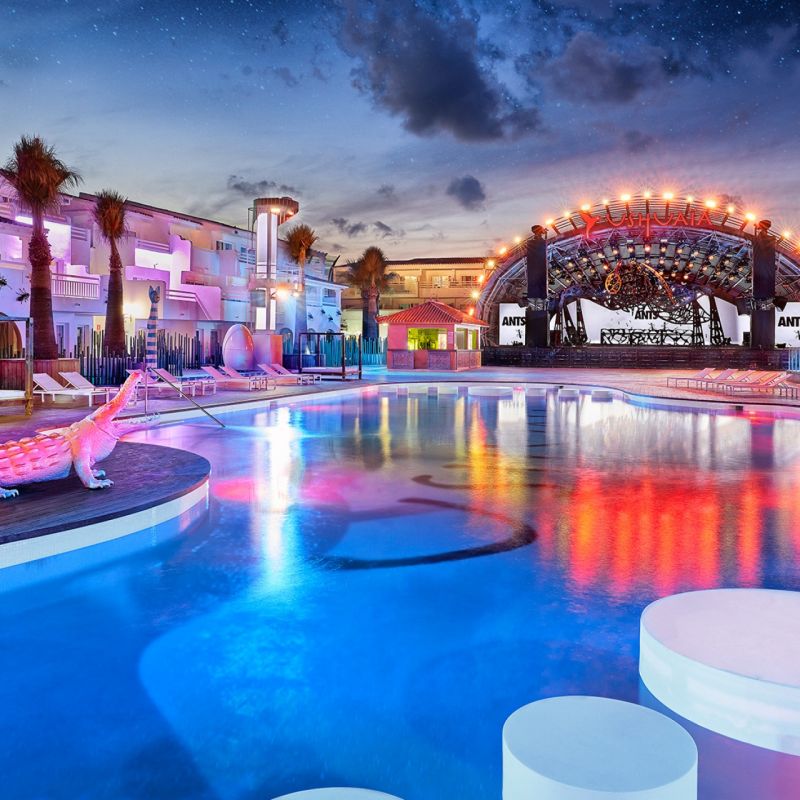 Ushuaïa Ibiza Beach Hotel