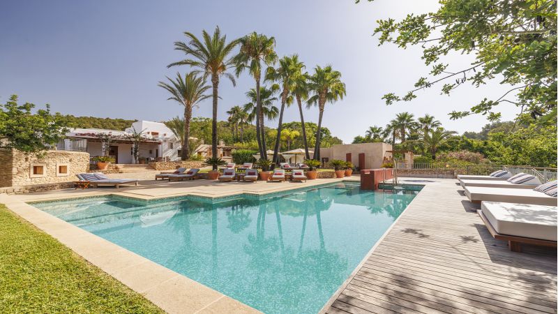 Can Lluc - Boutique Country Hotel & Villas